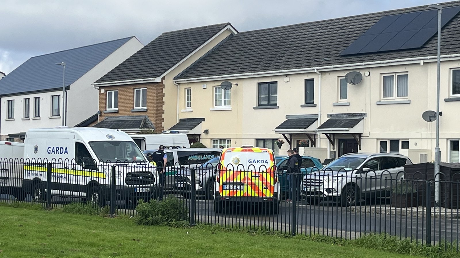 Gardaí treating deaths in Finglas as murder-suicide case