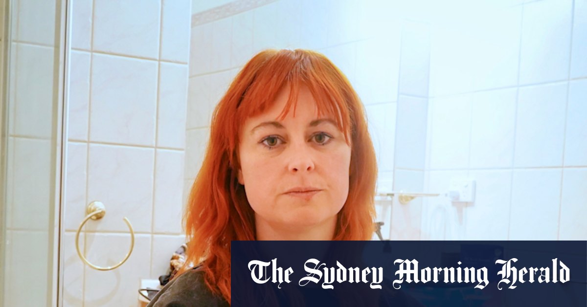 Lauren tried to get her bathroom fixed. Then she got told to leave