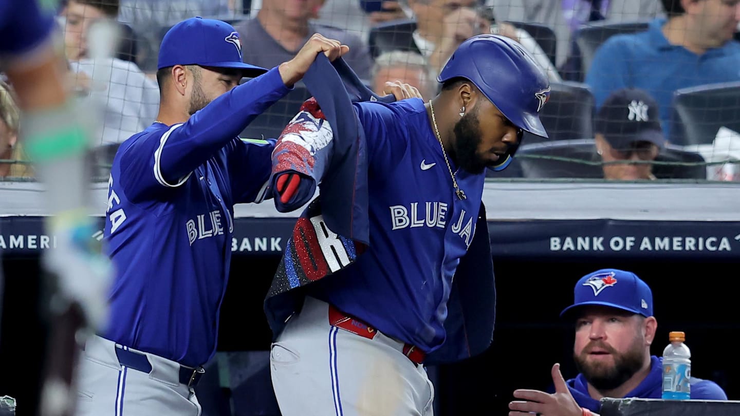 Blue Jays Bash Yankees as Magic Number to Claim AL East Title Falls Again