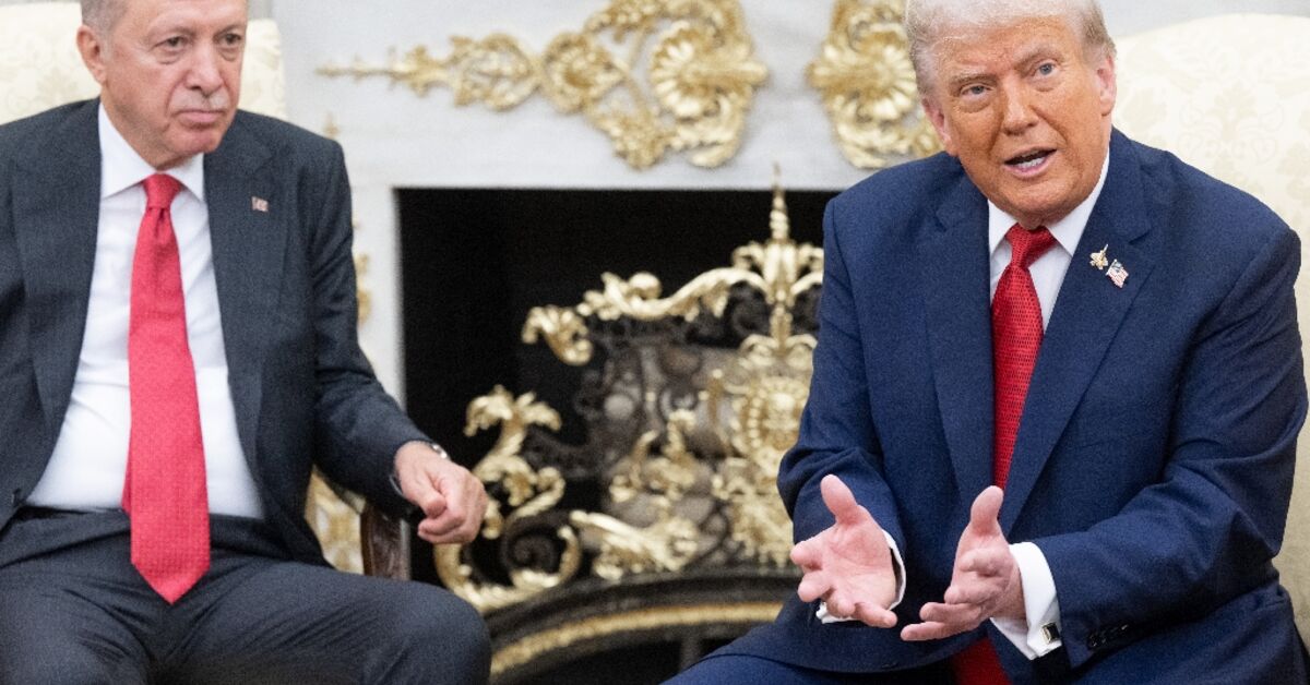 Trump urges Turkey's Erdogan to stop buying Russian oil