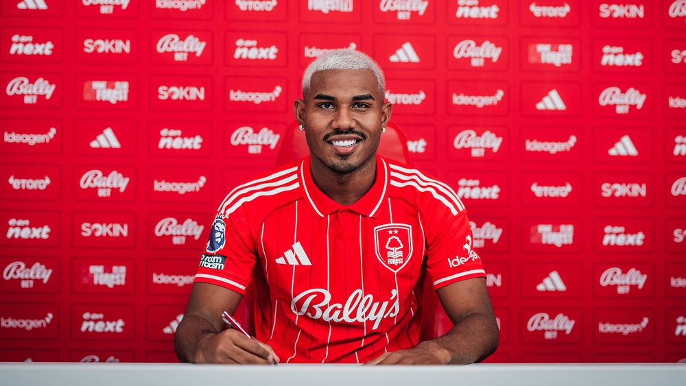 Cuiabano signs for Forest - Nottingham Forest FC