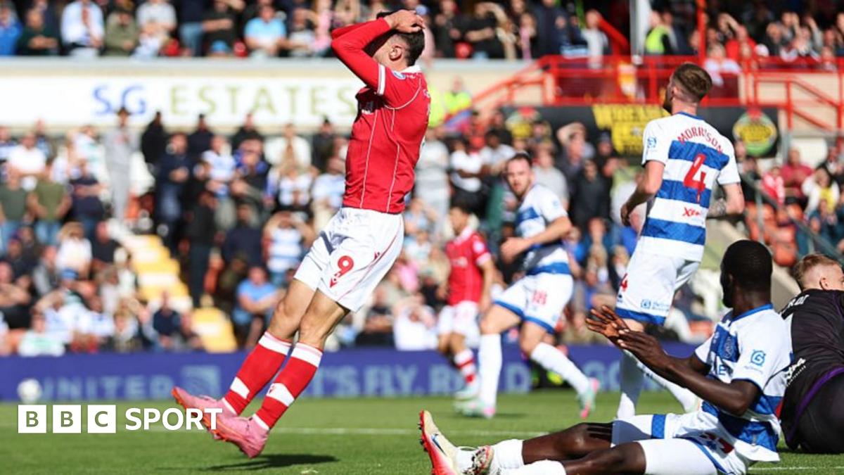 Wrexham striker Ryan Hardie rues a missed chance