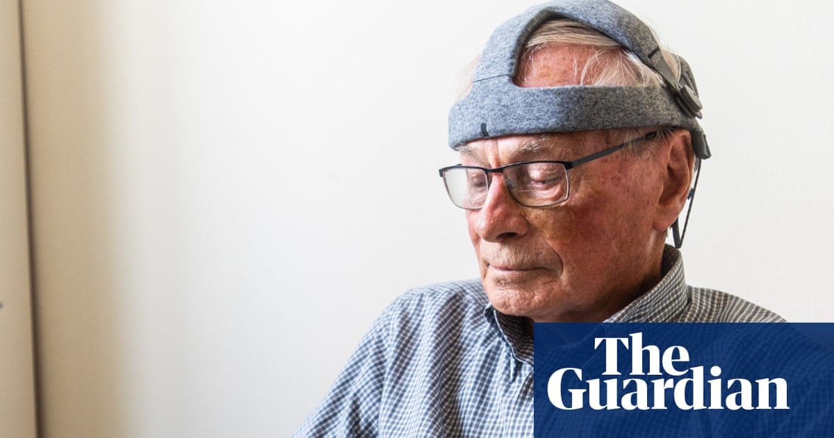 Three-minute test helps identify people at greater risk of Alzheimer’s, trial finds | Medical research