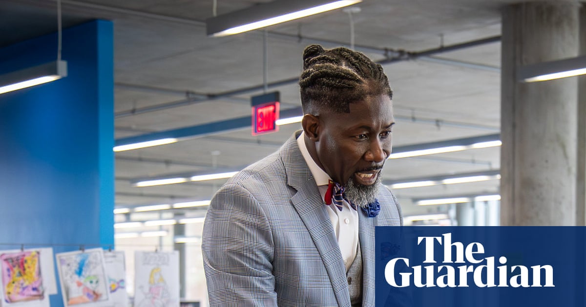 Ice detains superintendent of Iowa school district with ‘no information as to why’ | Iowa