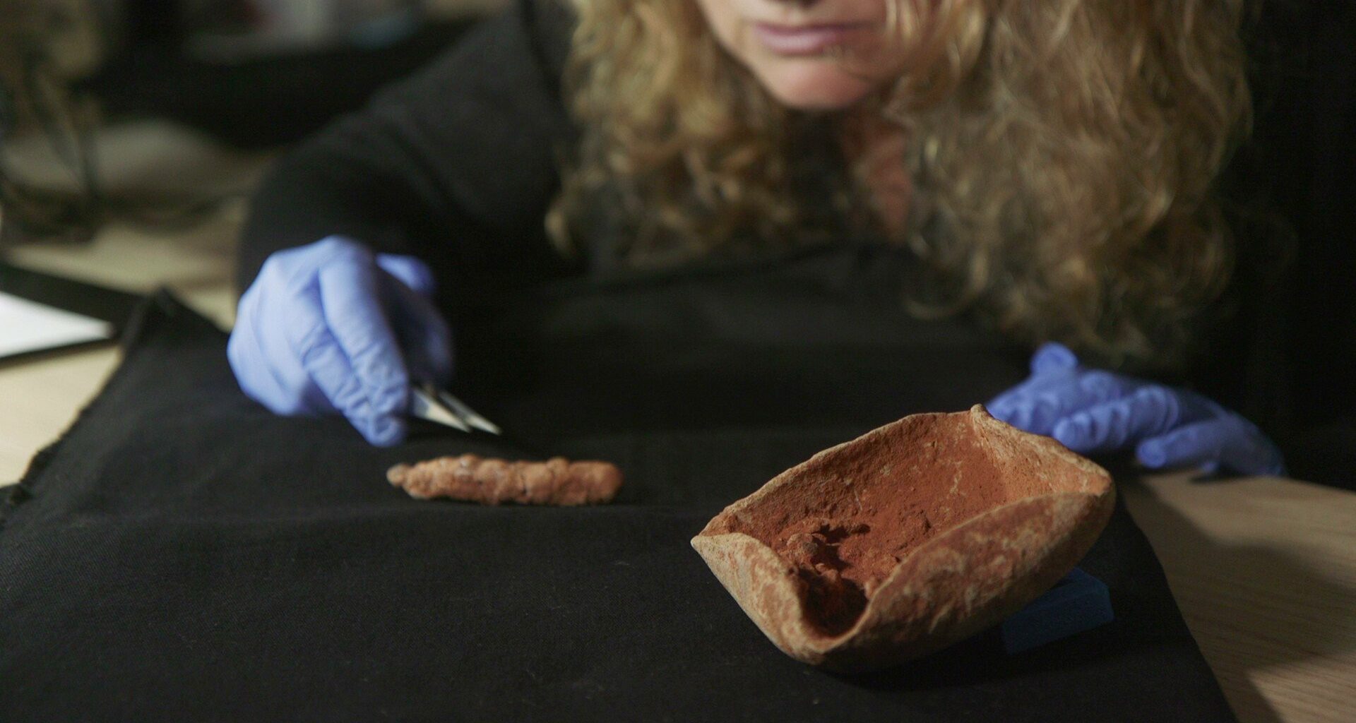 In rare find, Israeli archaeologists discover intact 4,000-year-old lamp wicks - The Times of Israel