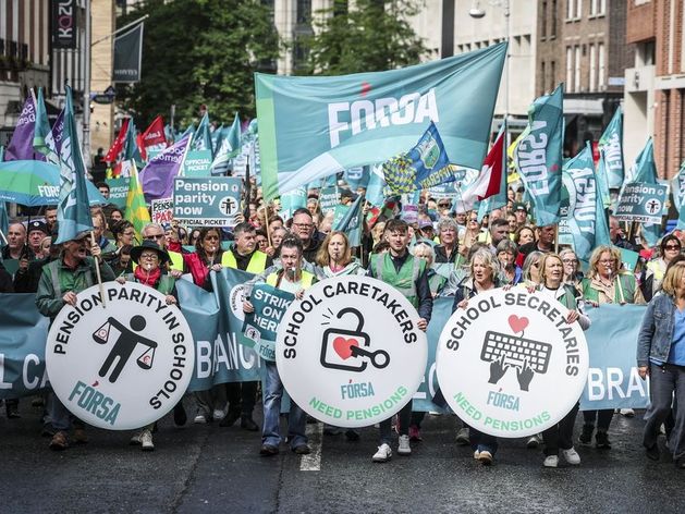 Striking school staff buoyed by ‘unprecedented’ support on the picket lines