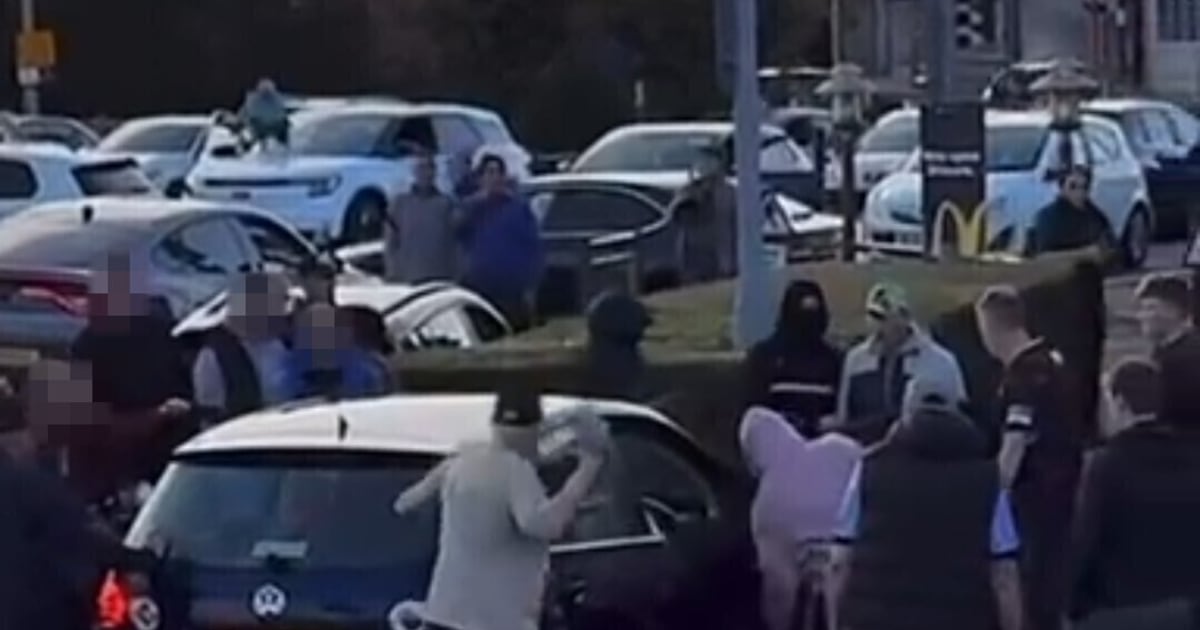 Mob surrounds migrants’ cars in ‘hate crime’ at shopping centre during protest over Belfast man’s detention – The Irish News