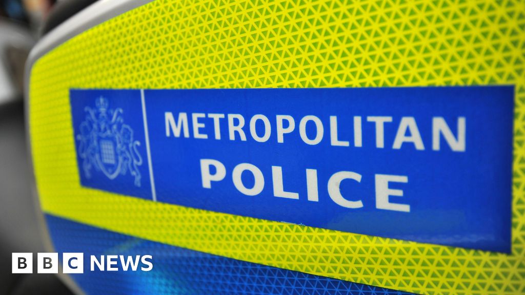 Nine Met Police officers suspended after BBC investigation