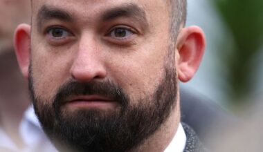 ‘I am so profoundly sorry’ – Eoin Hayes apologises for dressing up as Barack Obama at Halloween party and wearing ‘brown makeup’