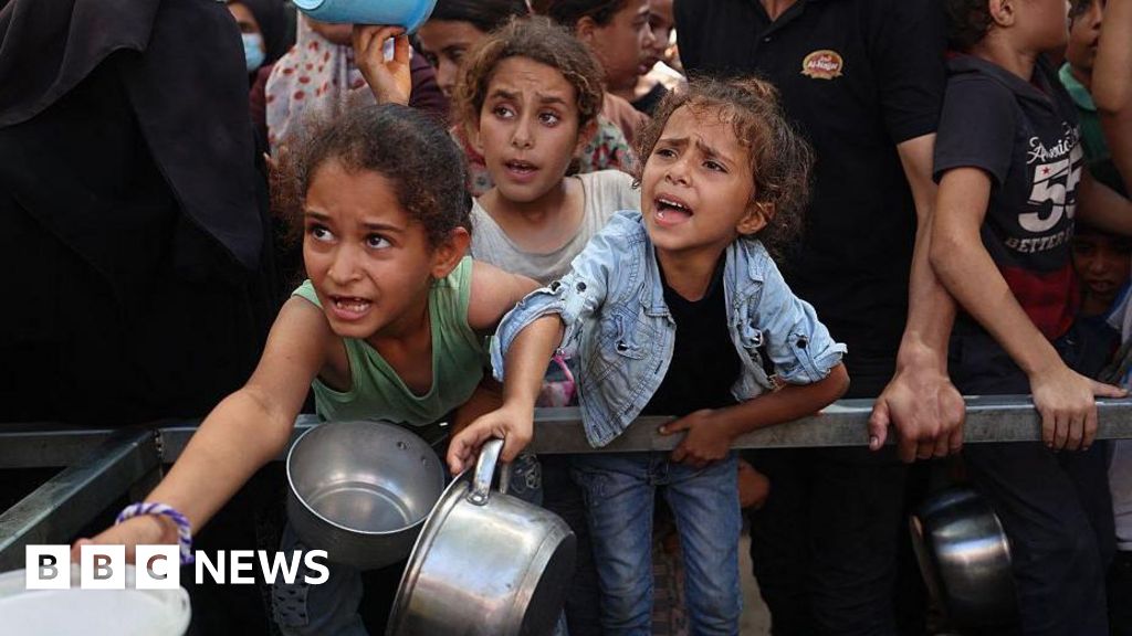 Critically ill children arrive in Scotland from Gaza
