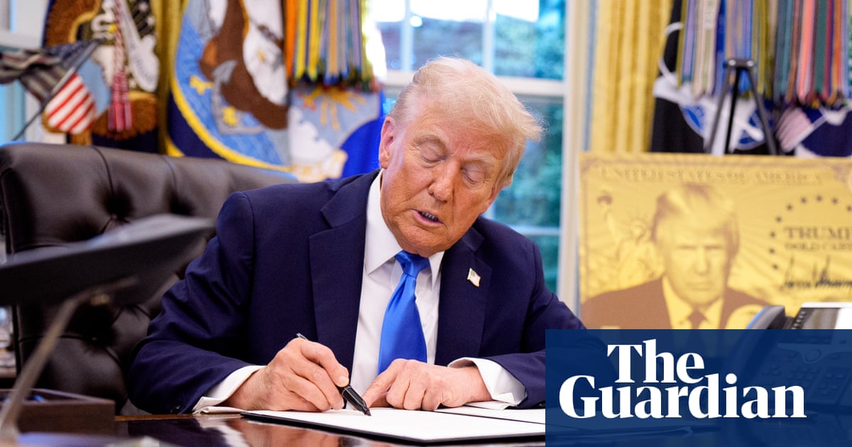 Trump news at a glance: president hikes H-1B visa cost to $100,000 a year as aide tells firms to ‘train Americans’ | Trump administration