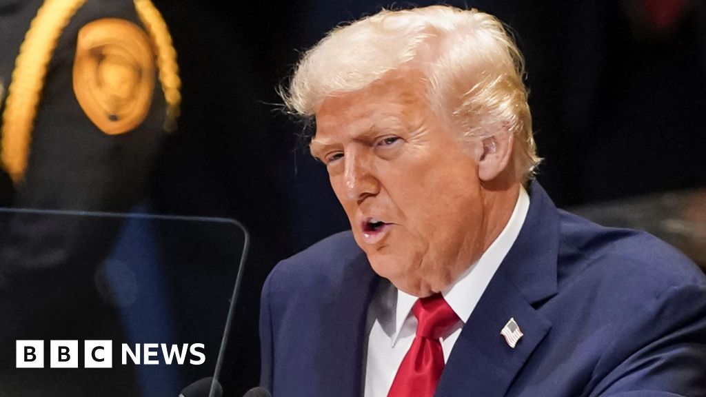 Donald Trump tells UN meeting London wants "to go to sharia law"