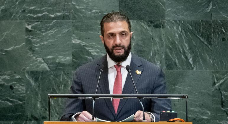 Syrian President outlines reforms, pledges national renewal