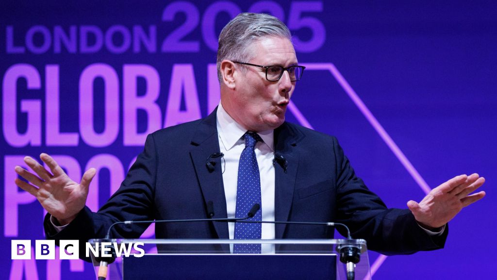 Starmer unflinching as he seeks to take on Reform