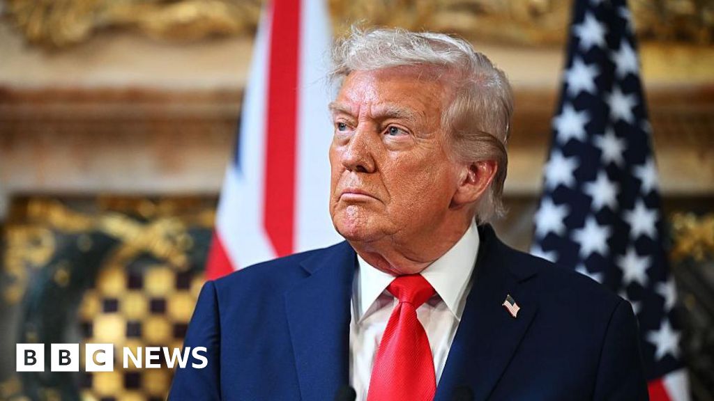 Trump orders deployment of troops to Portland and authorises 'full force'