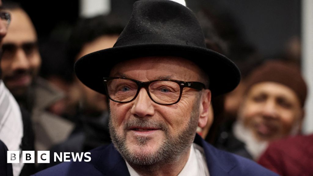 George Galloway stopped at Gatwick by counter terrorism police