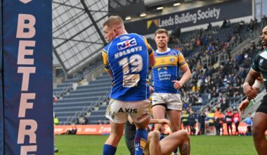 Holroyd, Simpson and Palasia set to return for Rhinos