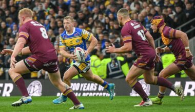 Three changes for Rhinos for Giants trip