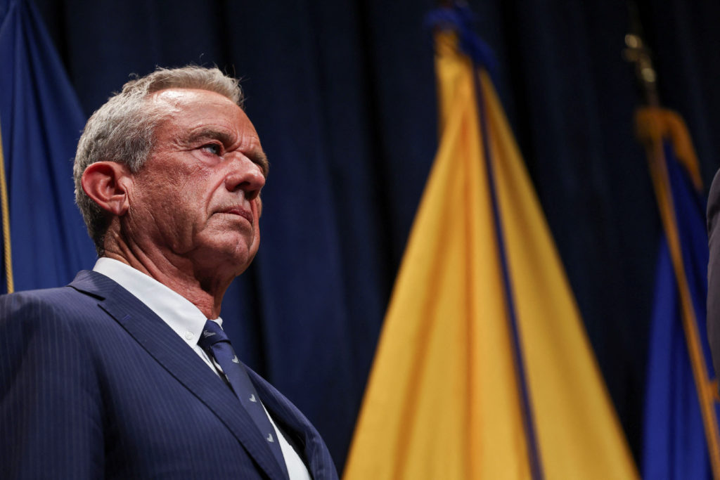 U.S. HHS Secretary Kennedy Jr. and Centers for Medicare and Medicaid Services Administrator Oz attend a press conference, ...