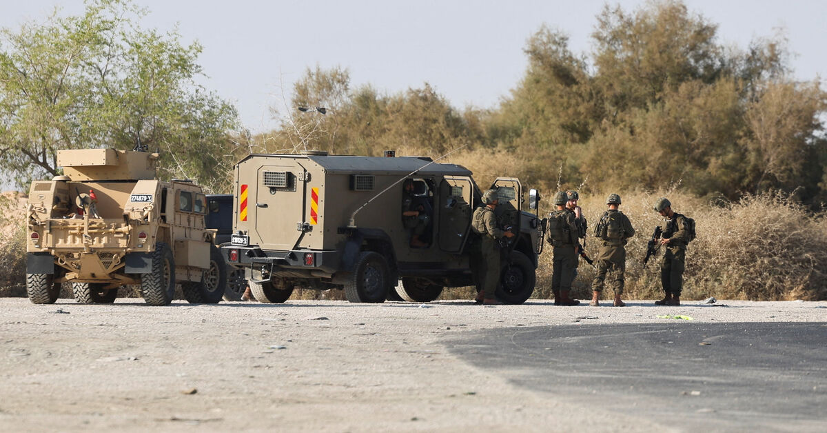 Israel says Allenby crossing to stay closed Sunday in coordination with Jordan