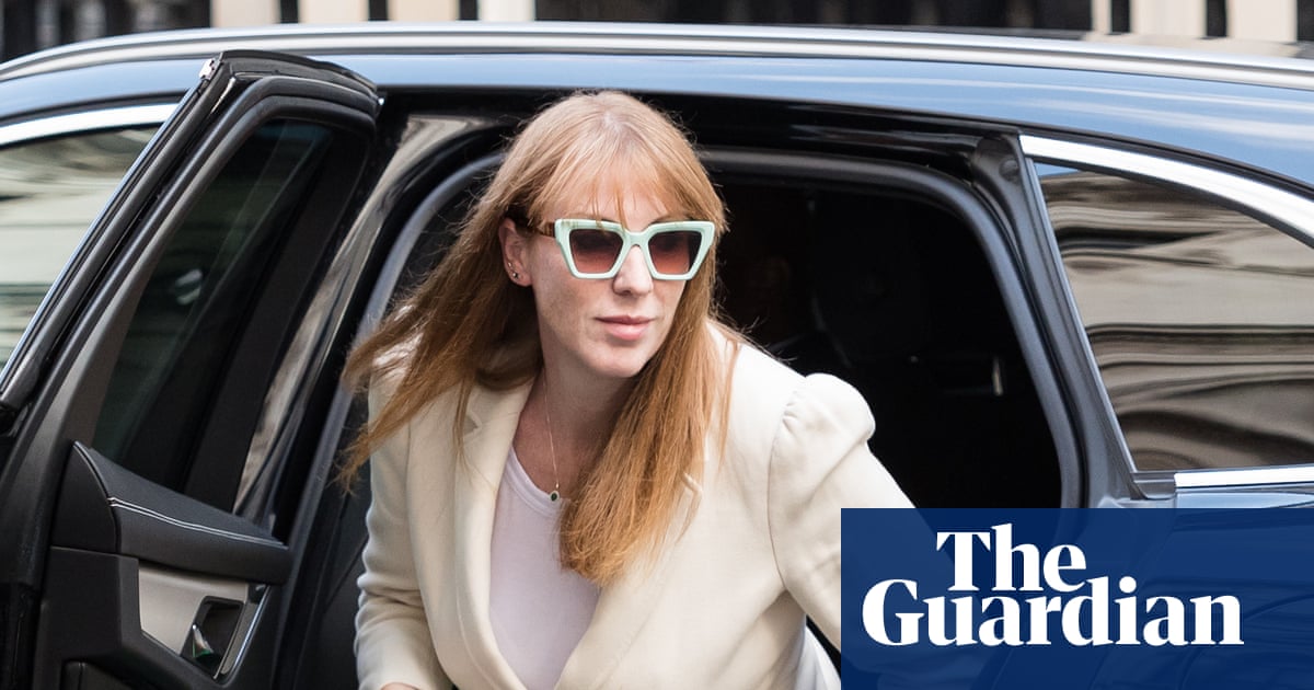 Angela Rayner admits underpaying stamp duty on £800,000 seaside flat | Angela Rayner