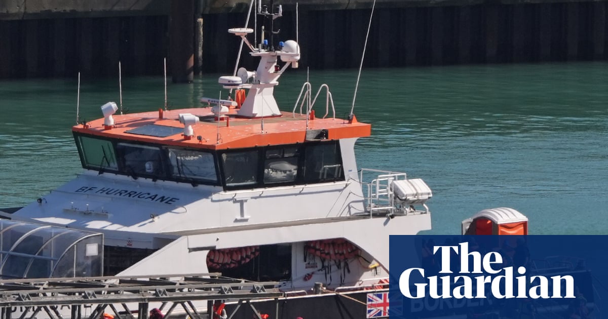 ‘One in, one out’ deal will go ahead, says Liz Kendall after last-minute injunction | Immigration and asylum