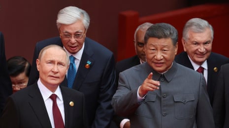 Hot mic catches Putin and Xi discussing organ transplants and immortality – video