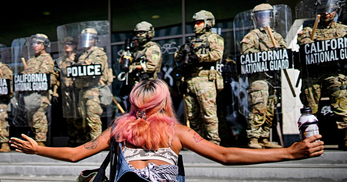 Supreme Court lifts limits on roving immigration patrols in Los Angeles area