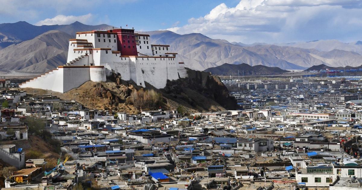 Outerwear brand Arc'teryx apologizes over fireworks stunt in Tibet