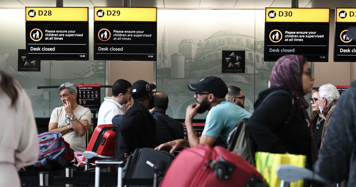 Man arrested in U.K. over cyberattack that affected European airports