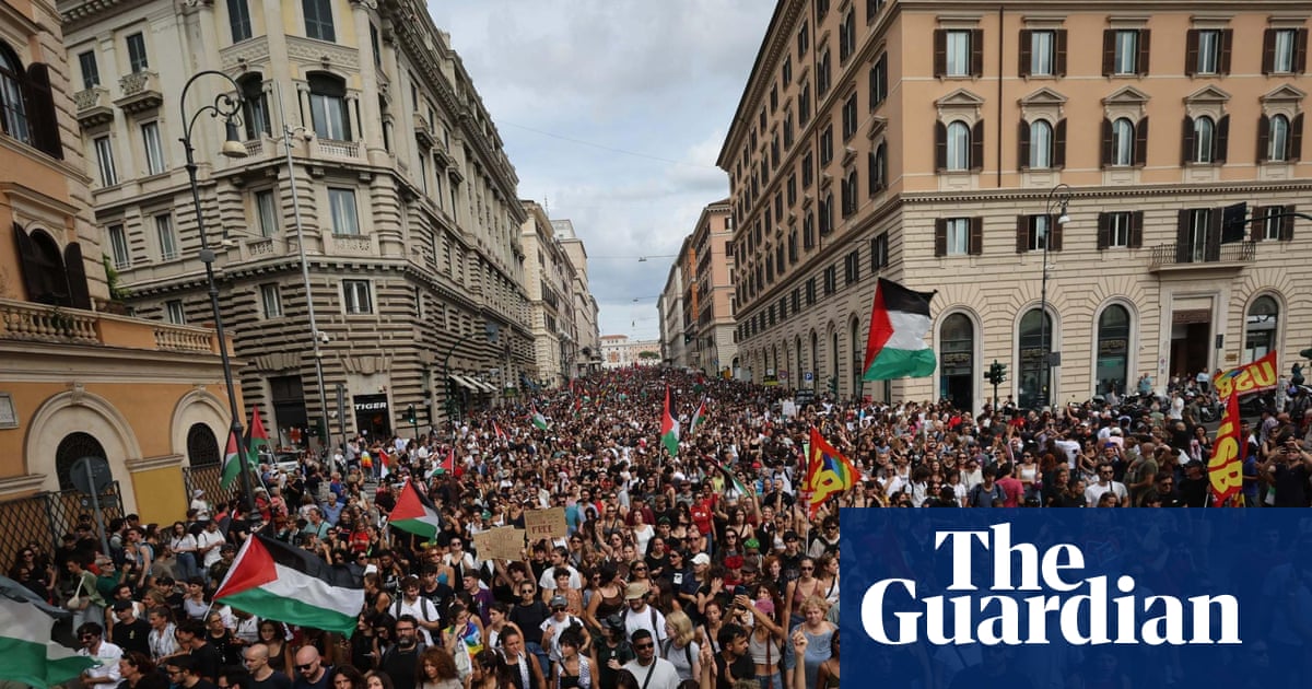 Disruption across Italy as tens of thousands protest against Gaza war | Italy