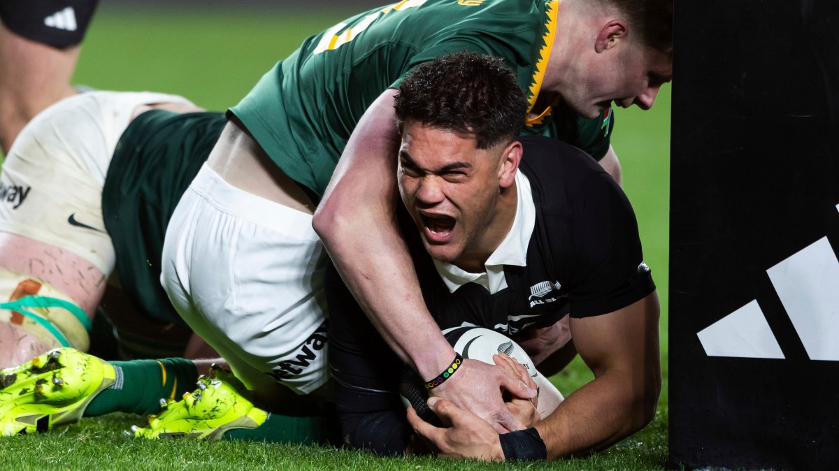 New Zealand beat South Africa in pulsating Test match at Eden Park