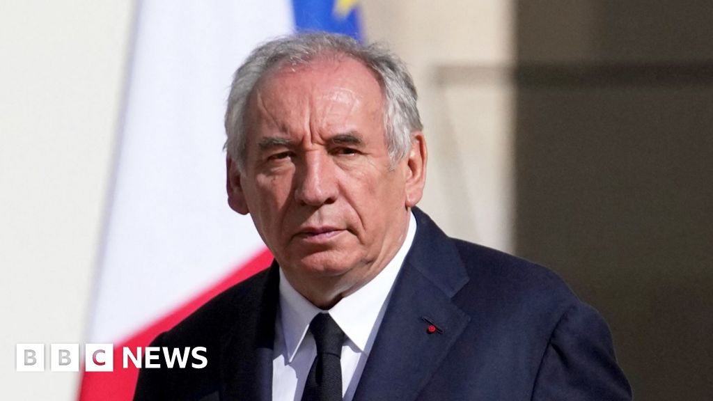 France looks set to throw out another PM