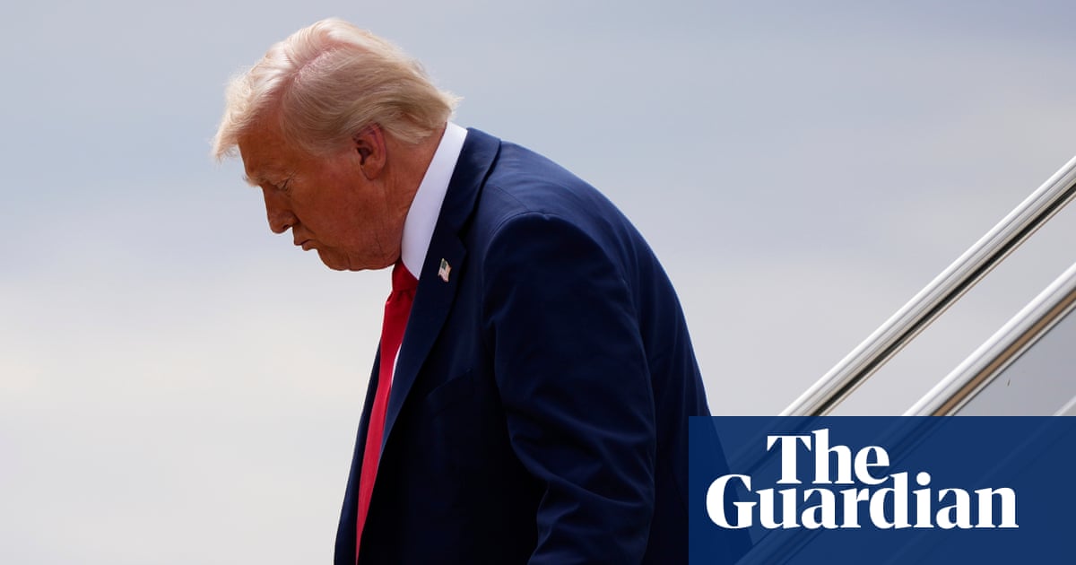 Trump drive to pursue critics puts US on path to dictatorship, Democrats warn | Democrats