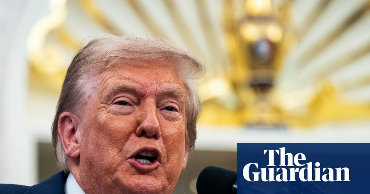 Trump news at a glance: president shrugs off ill health rumours as ‘fake news’ | Trump administration