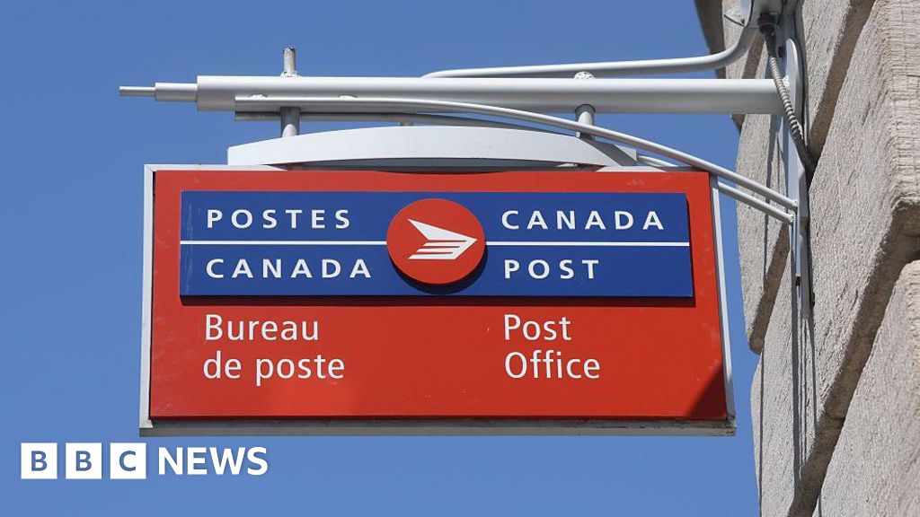 Canada Post strike brings mail delivery to a halt nationwide