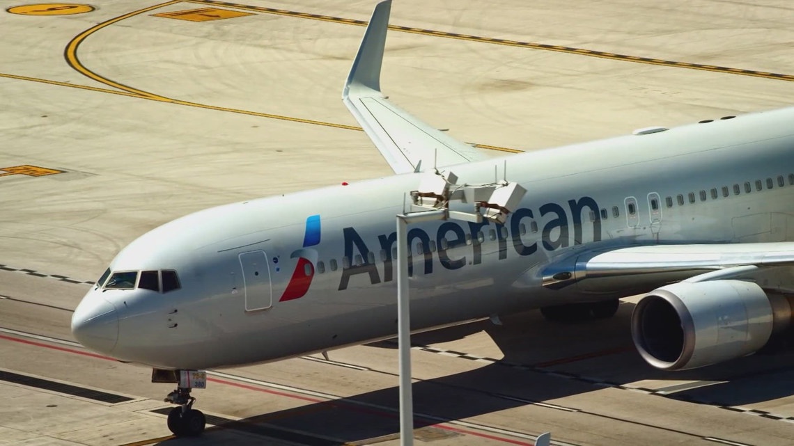 American Airlines pilots removed over posts on Kirk shooting, official says