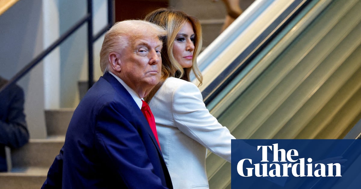 Trump angered by ‘bad escalator’ at UN as White House vows to investigate malfunction | Donald Trump