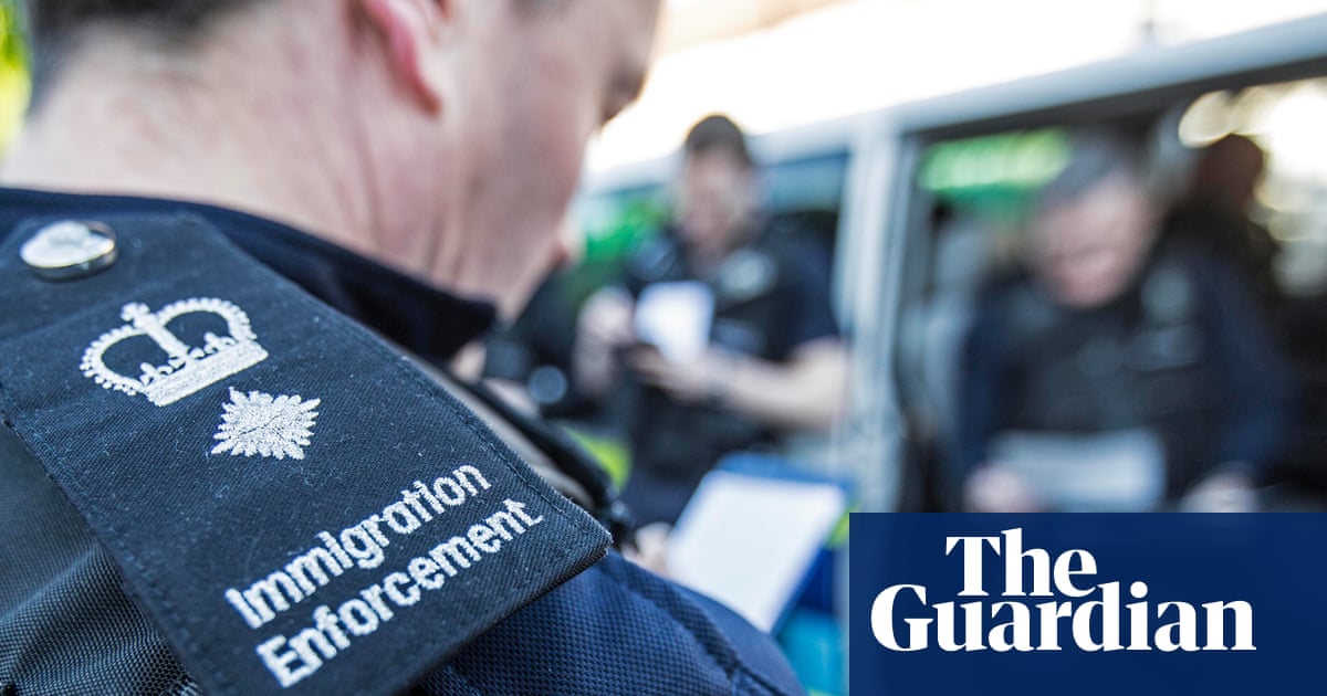 More than 1.6m sign petition opposing Starmer’s plan for digital ID cards | Identity cards