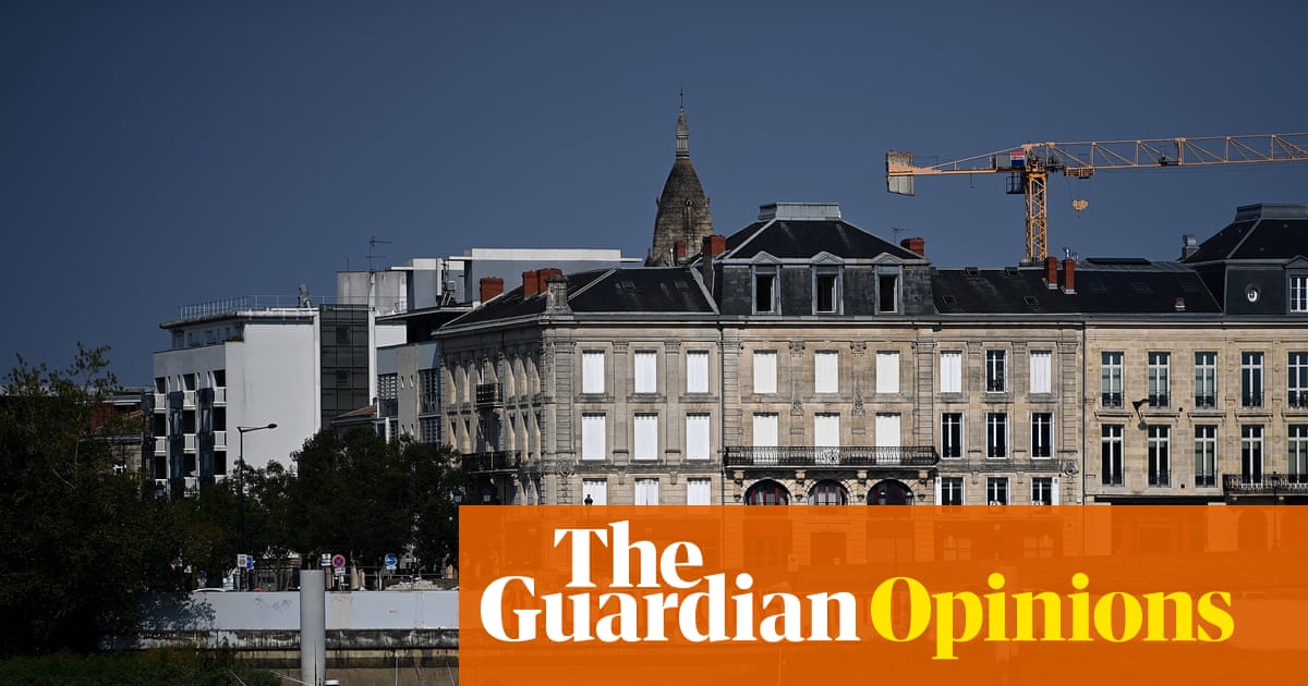 The French government is on the brink – and Le Pen is the only winner | Paul Taylor