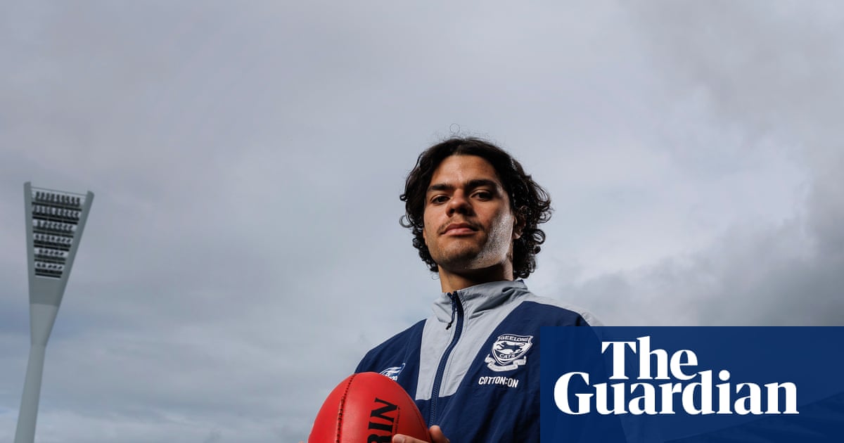 ‘I had to leave home at 13’: Geelong’s Lawson Humphries opening eyes to Indigenous disadvantage | AFL