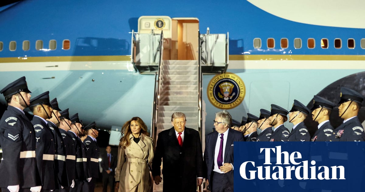 Donald Trump lands in UK for second state visit as protesters gather in Windsor | Donald Trump