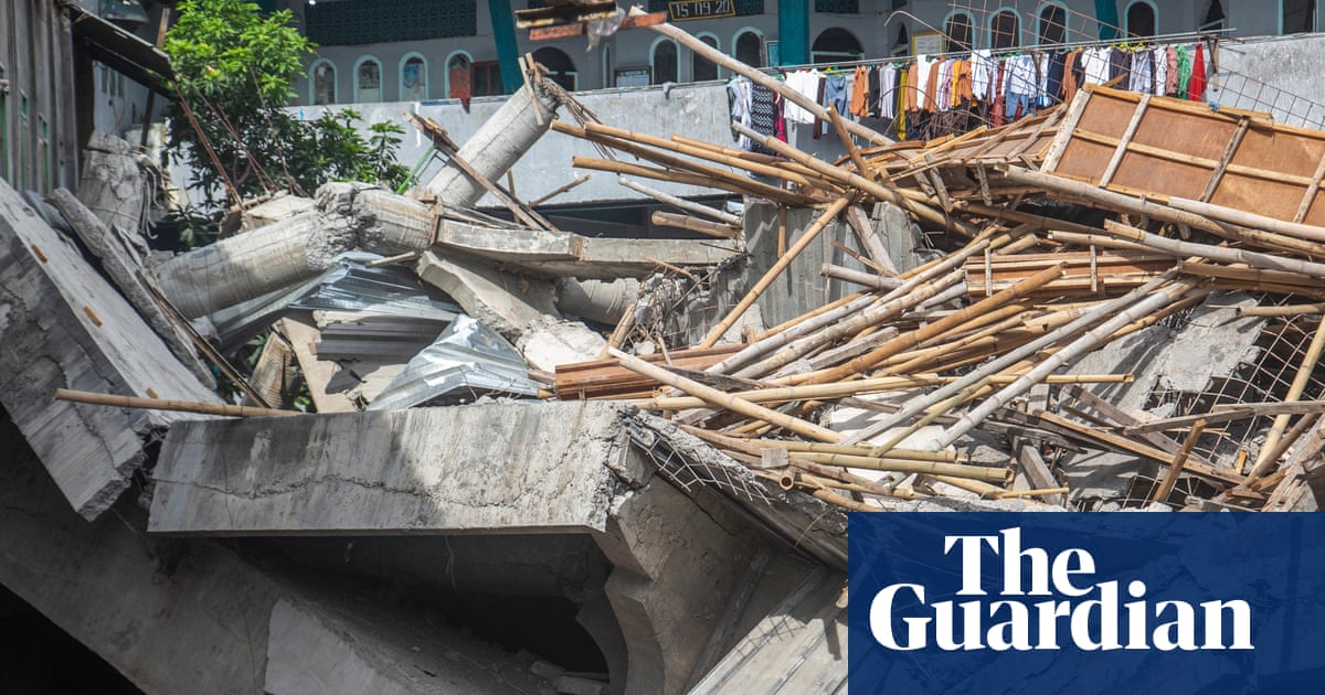 Indonesia school collapse: one dead, 65 buried under rubble as rescuers race to find survivors | Indonesia