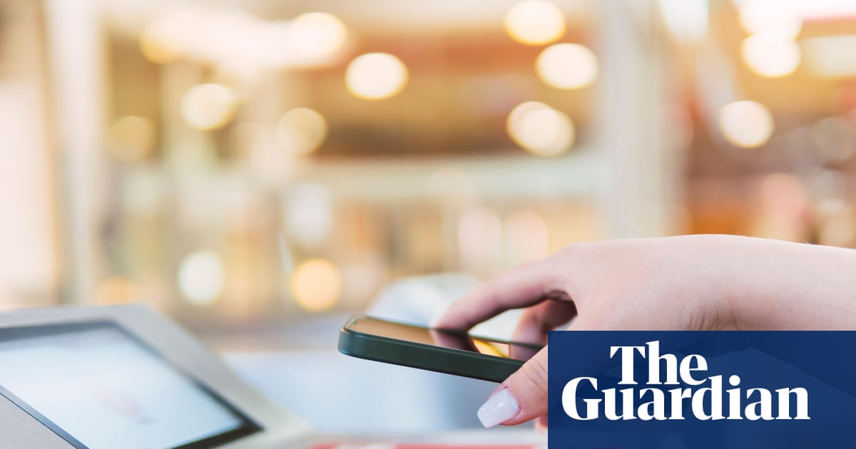 Swiss voters back electronic identity cards in close vote | Switzerland