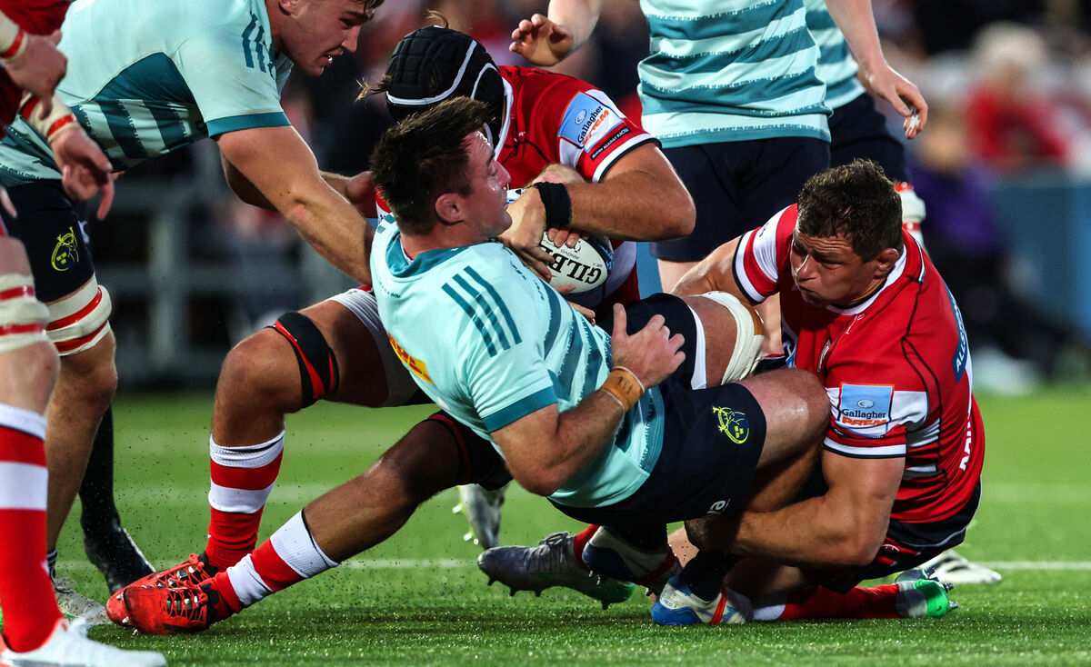 Munster’s Niall Scannell tries to break free. Pic: Billy Stickland/Inpho