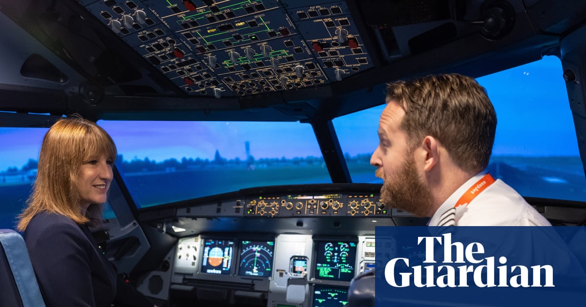 What swayed the decision for second Gatwick runway and what does it mean for Heathrow? | Gatwick airport