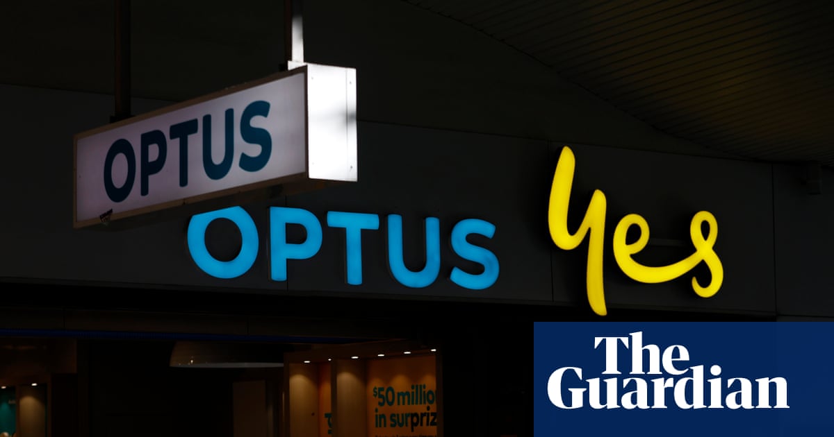 Optus admits process not followed after it missed at least five warnings of triple zero outage | Optus