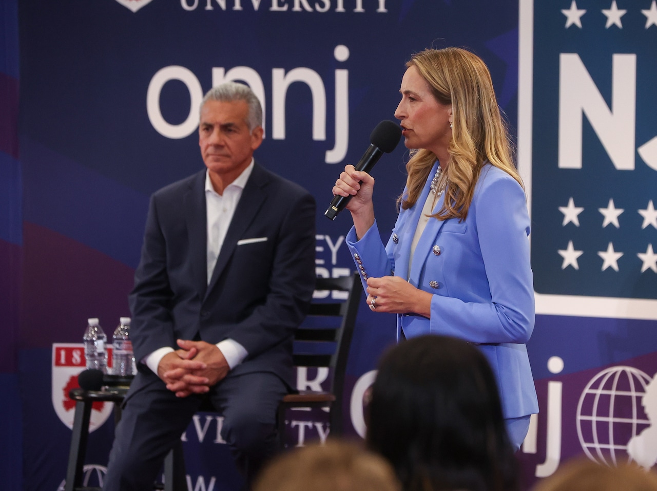 The explosive exchanges from the N.J. governor debate that show just how bitter this race has become