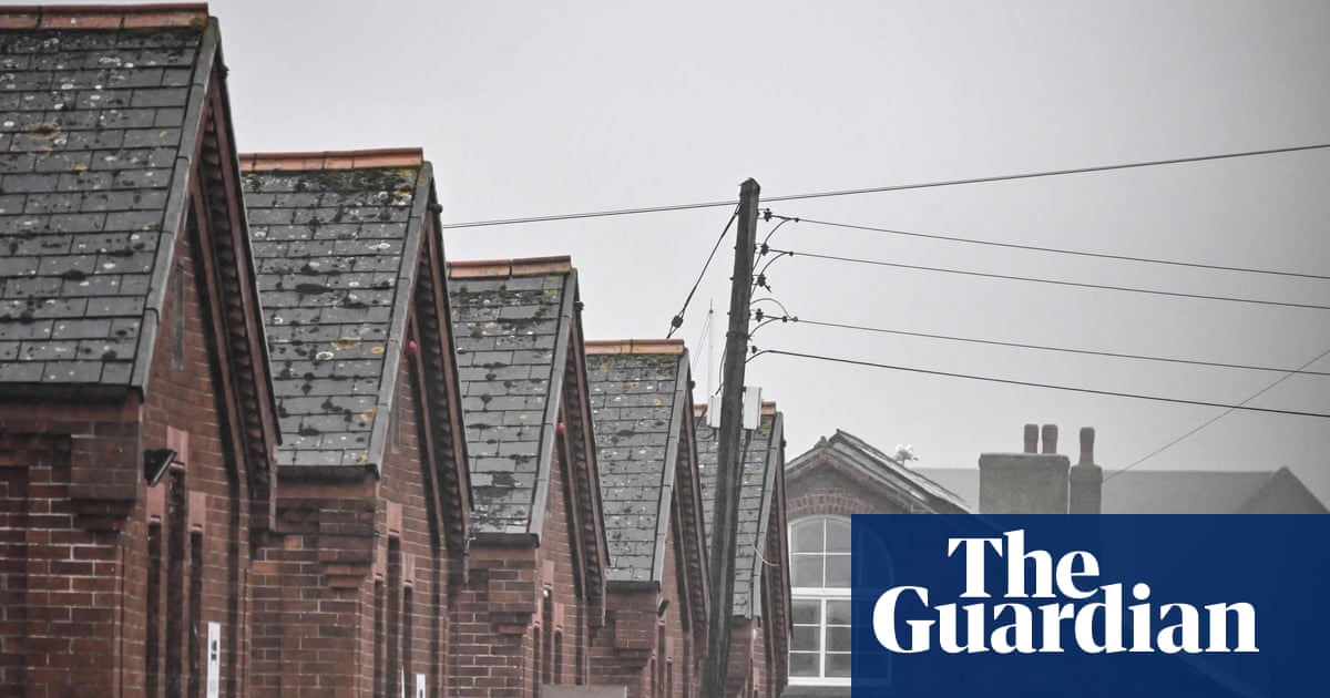 Military sites may be used to house asylum seekers, says defence secretary | Labour