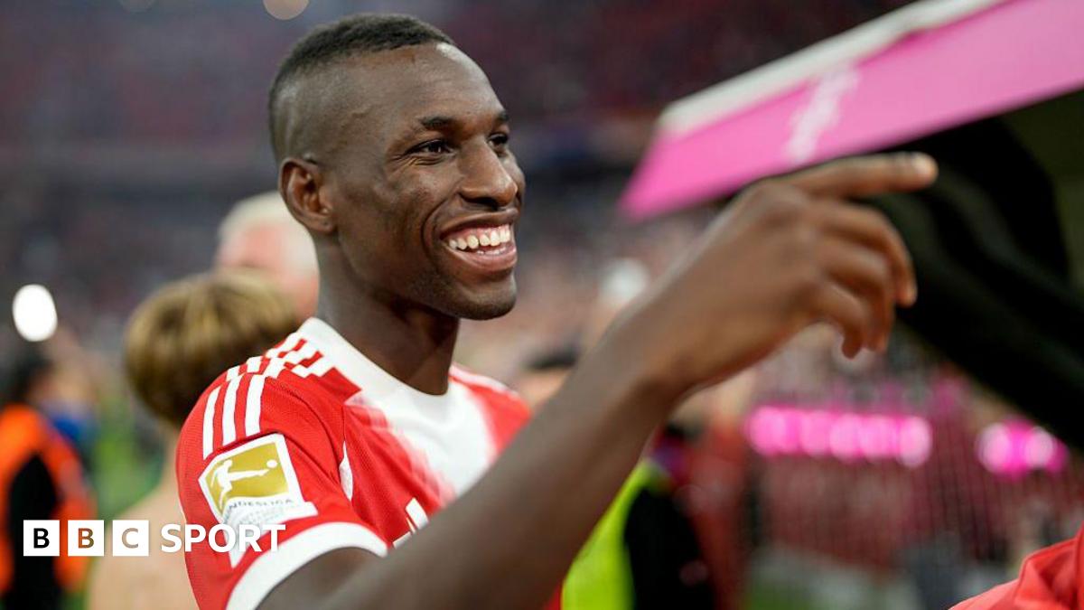 Nicolas Jackson smiling after his Bayern Munich debut